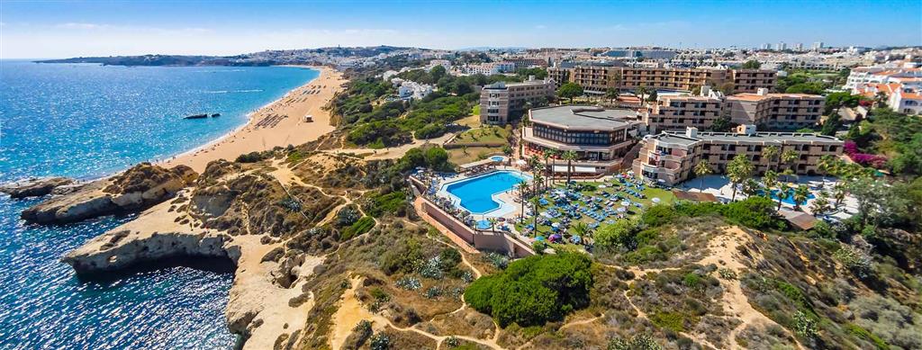 Auramar Beach Resort