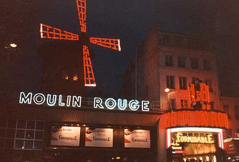 Paríž - Moulin Rouge - 7