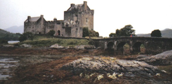 Eilean Donan Castle v Škótsku - 23