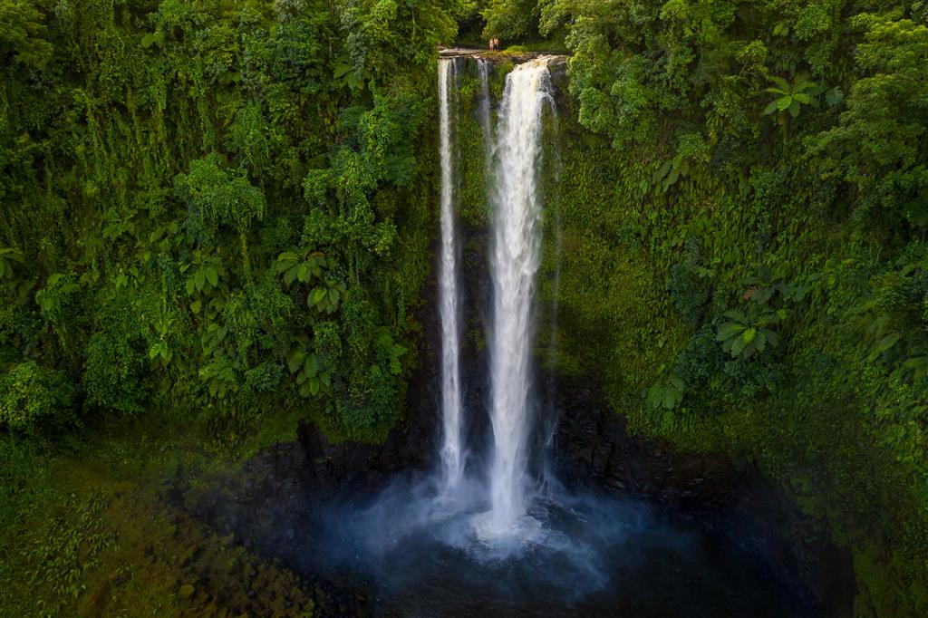 Dátumová línia, Západná Samoa, Tonga a pláže Fiji