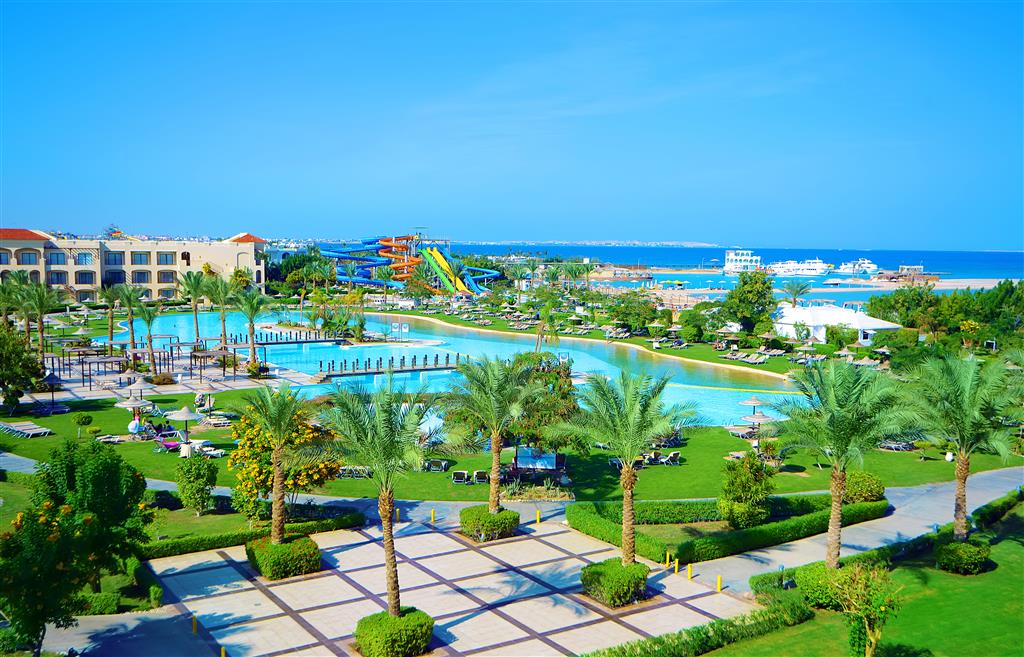 Ultra Last Minute – Egypt – Jaz Aquamarine Resort 5* za 1099 € z Bratislavy, 17. 10. – 24. 10. 2025 (7 nocí)