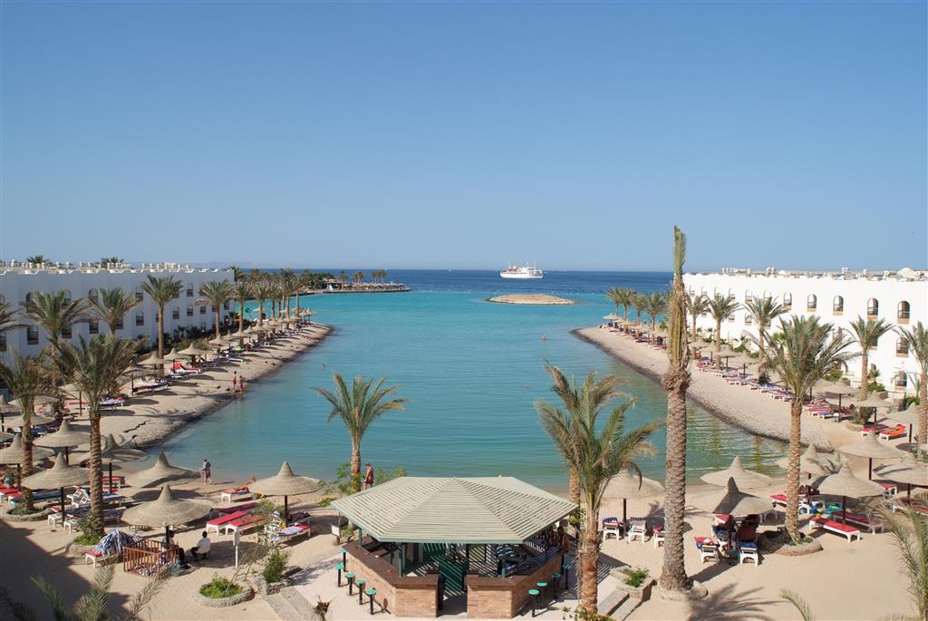 Ultra LAST MINUTE – Egypt, Hurghada – Arabia Azur Beach 4* za 899 € z Bratislavy (7 nocí, All Inclusive)