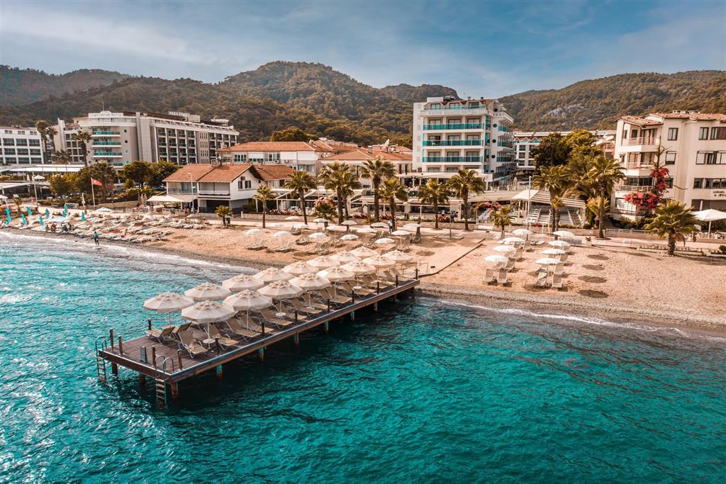 Ultra LAST MINUTE – Turecko, Marmaris – Emre Hotel Marmaris 4* za 823 € z Bratislavy (7 nocí, All Inclusive)