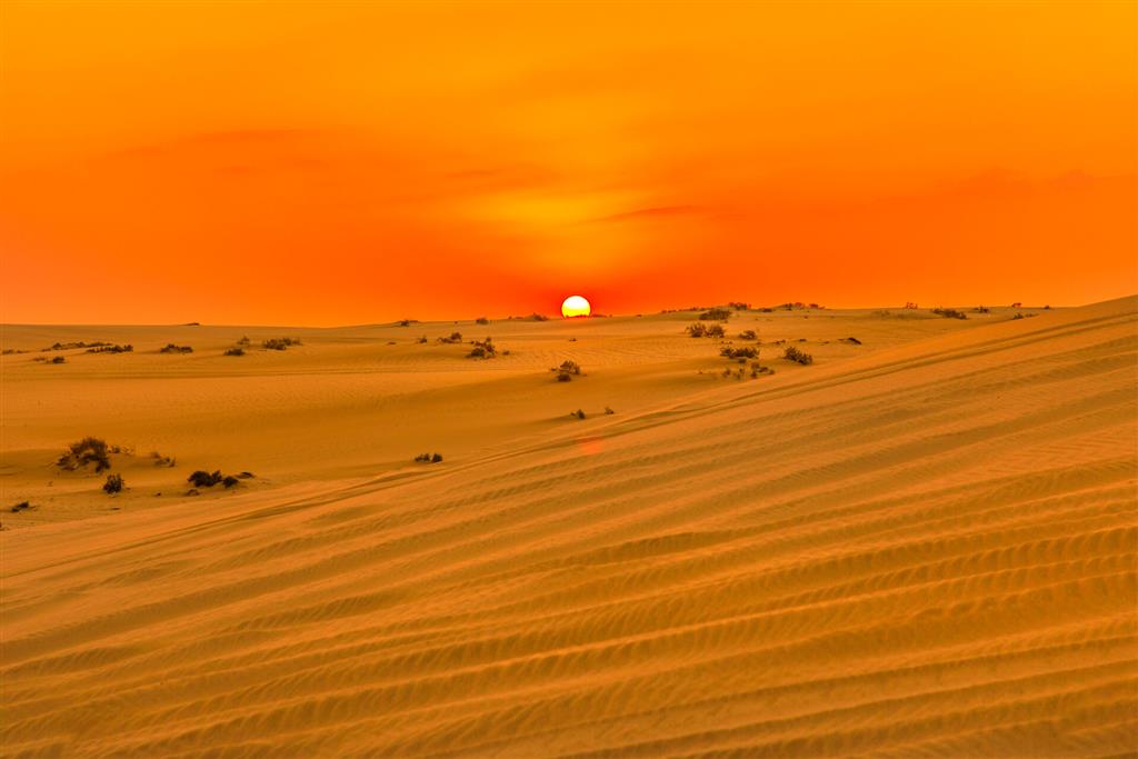 Katar - Svetová Doha, púšť a oddych na pláži - 1
