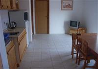 Dovolenka / zájazdy / cestovanie, Chorvátsko, Karlobag, apartmány Kraris - 1/4+1 apt. č. 5