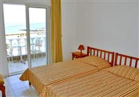 Zorbas Beach Hotel - 2