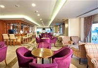 Hotel Heaven Beach Resort - 4