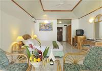 Sun Island Resort -  Superior Beach Bungalow - 3