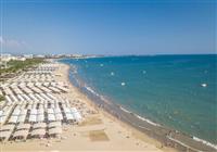 Evren Beach Resort & Spa - Evren Beach Resort Hotel & SPA 5˙ - pláž - 3