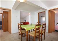 Apartmány Lana - Chorvátsko - Omiš - apartmány Lana - apartmán 1/8 - denná miestnosť - 4