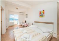 Apartmány Mirna - S POLPENZIOU - 2