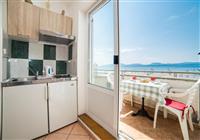 Apartmány Mirna - S POLPENZIOU - 3