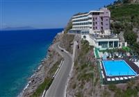  Capo Skino Park Hotel 3*