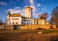 Na sever Slovenska - Budatínsky hrad - Na sever Slovenska - Autobusový poznávací zájazd - 2