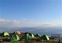 Legendárny Ararat s Ľubošom Fellnerom - Čaká nás niekoľko denný trek až na samotný vrchol. Začíname vo výške cca 2200 mnm a vrchol Araratu l - 4