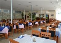 Brzet - Dotované Pobyty 50+ - Hotel Brzet, Omiš, Chorvatsko - restaurace - 3