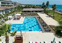 Crystal Boutique Beach Resort - 2