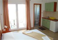 Villa Tina (apartmány s vlastním stravováním) - 4