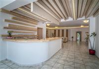 Arion Resort SK 7 - recepcia - 3