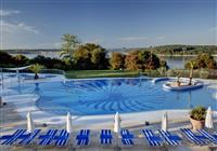 Bazén v rezorte Valamar Club Tamaris