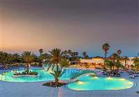 Yadis Djerba Golf Thalasso & Spa - Večerní pohled na bazén - 2