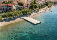 Dovolenka / zájazdy / cestovanie, Chorvátsko, Vodice, apartmány Klaudio - pláž