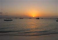 Zanzibar s deťmi - Západy a východy slnka sú všade úžasné a neviete sa ich nikdy nabažiť. foto: Marek Melúch - BUBO - 4