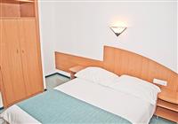 Hotelový komplex San Marino  - Sahara/Rab Sunny Hotel - Dovolenka / zájazdy / cestovanie, Chorvátsko, ostrov Rab, hotelový komplex SAN MARINO  - SAHARA/RAB  - 3