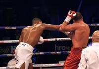 Box: Joshua vs Franklin (letecky) - 2