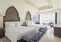 Hilton Salwa Beach Resort & Villas (Planet Fun) - 3