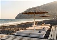 Santorini: Alesahne Beach 3*