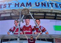 West Ham - Tottenham (letecky) - 2