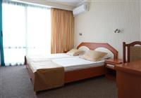 Zefir Beach Hotel - Izba - 3