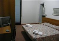 Hotel Kent - 4