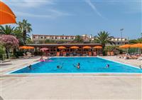 Sardínia: Hotel Oasis 4*