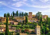 Autentická Umbria, Assisi, dedina kvetov Spello a sladké bozky v Perugii - 3