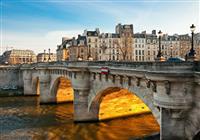 Pont neuf, Ile de la Cite, Paris