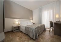 Hotel Sofia - 3