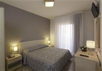 Hotel Sofia - 4