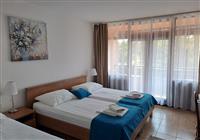 Albamaris - Dovolenka / zájazdy / cestovanie, Chorvátsko, Biograd na Moru, Hotel Albamaris - izba COMFORT 1/3, r - 3