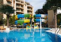 Bulharsko - Slnečné pobrežie - Hotel Planeta - bazén s toboganmi
