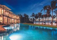Victoria Beachcomber Resort For 2 - 2