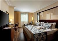 Seven Seas Hotel Life - 25