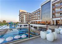 Glamour Resort & Spa - 8