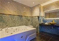 DIAMOND HILL RESORT - 9