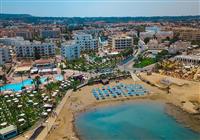 Anastasia Beach Hotel 4* - pláž