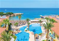 Areál hotela Malama Beach Holiday Village v Protarase, na Južnom Cypre